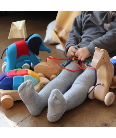 Caballo de Madera con Ruedas Grimm's - Aúpa Organics