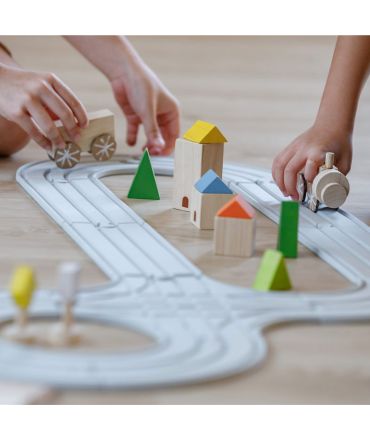 Carreteras y Vías de Tren de Caucho Natural Plan Toys - Aúpa Organics