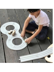 Carreteras y Vías de Tren de Caucho Natural Plan Toys - Aúpa Organics