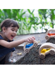 Coche de Agua de Plan Toys - Aúpa Organics