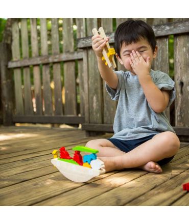 Barco aguanta, aguanta! de Plan Toys - Aúpa Organics