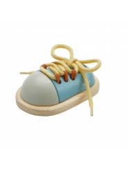 Ata el Zapato de Plan Toys - Aúpa Organics