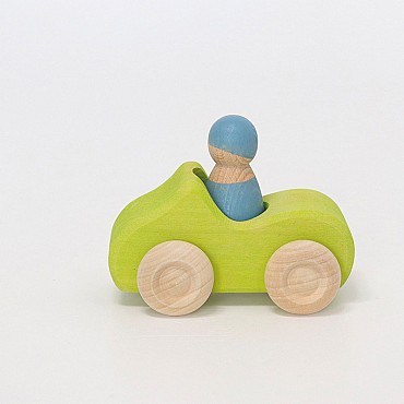 Coche de Madera con Conductor