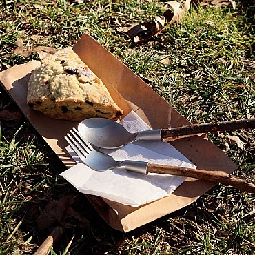 Cubiertos de Bosque Huckleberry de Kikkerland - Aúpa Organics