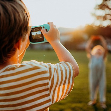 Cámara de Fotos Digital Sumergible KIDYCAM de KIDYWOLF - Aúpa Organics Cámara de Fotos Digital Sumergible KIDYCAM de KIDYWOLF - Aúpa Organics