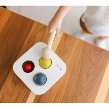 Golpea y Cae - Plan Toys