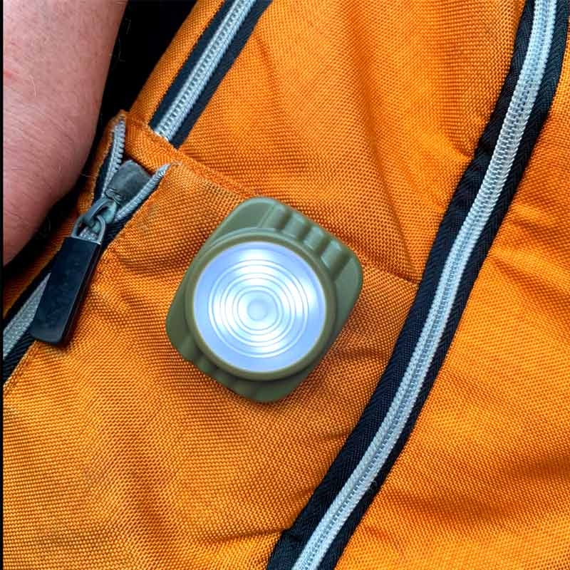 Luz de Clip Recargable para Niños de Kikkerland - Aúpa Organics