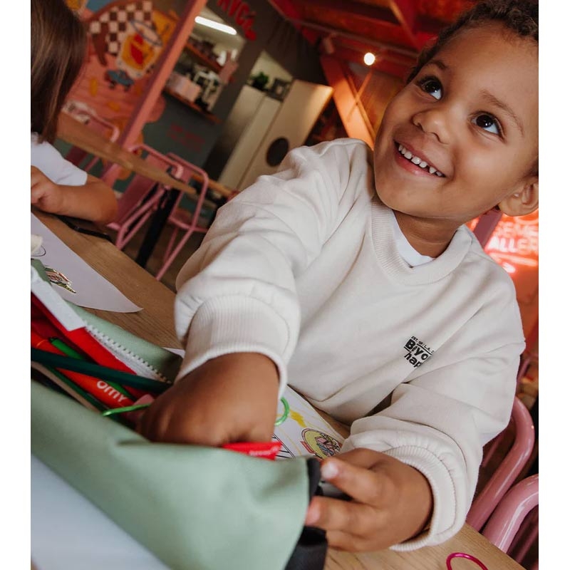 Estuche de Poliéster Reciclado de Hello Hossy - Aúpa Organics