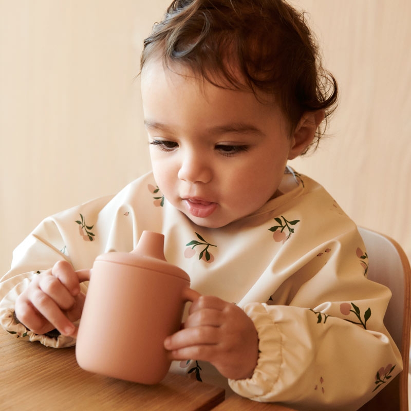 Taza de Aprendizaje de Silicona Premium "Elephant" de Liewood - Aúpa Organics