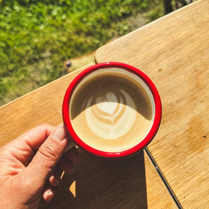 Taza de Acero Esmaltado Montañas - Aúpa Organics