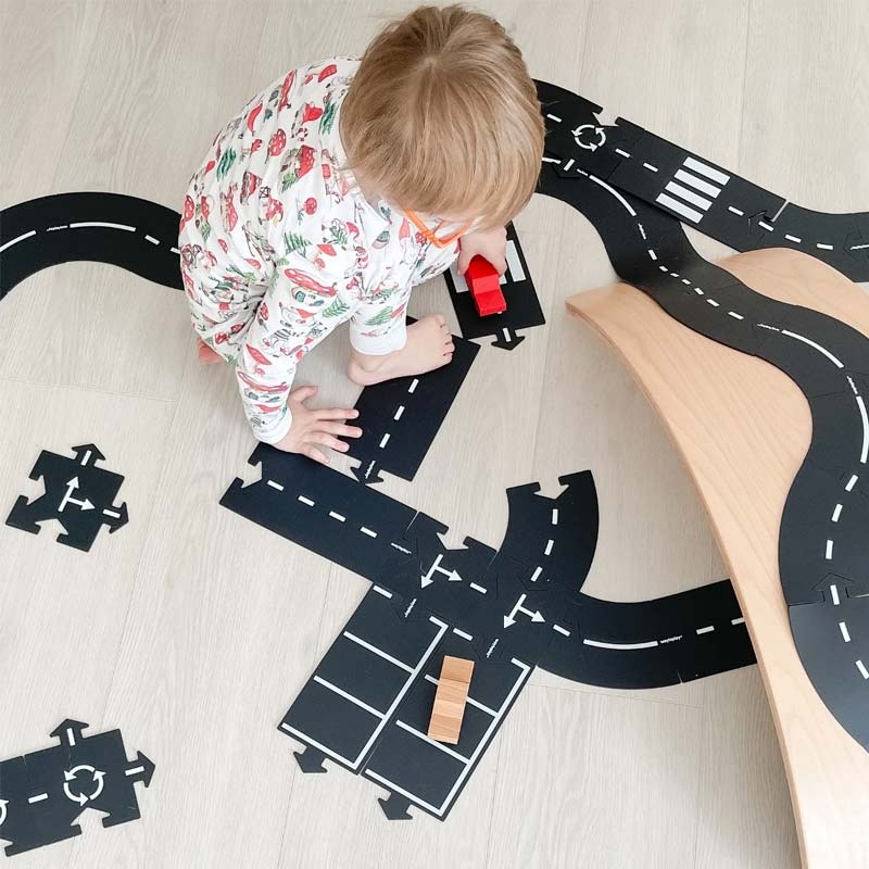 Carretera Flexible 12 piezas Ringroad Way to Play - Aúpa Organics