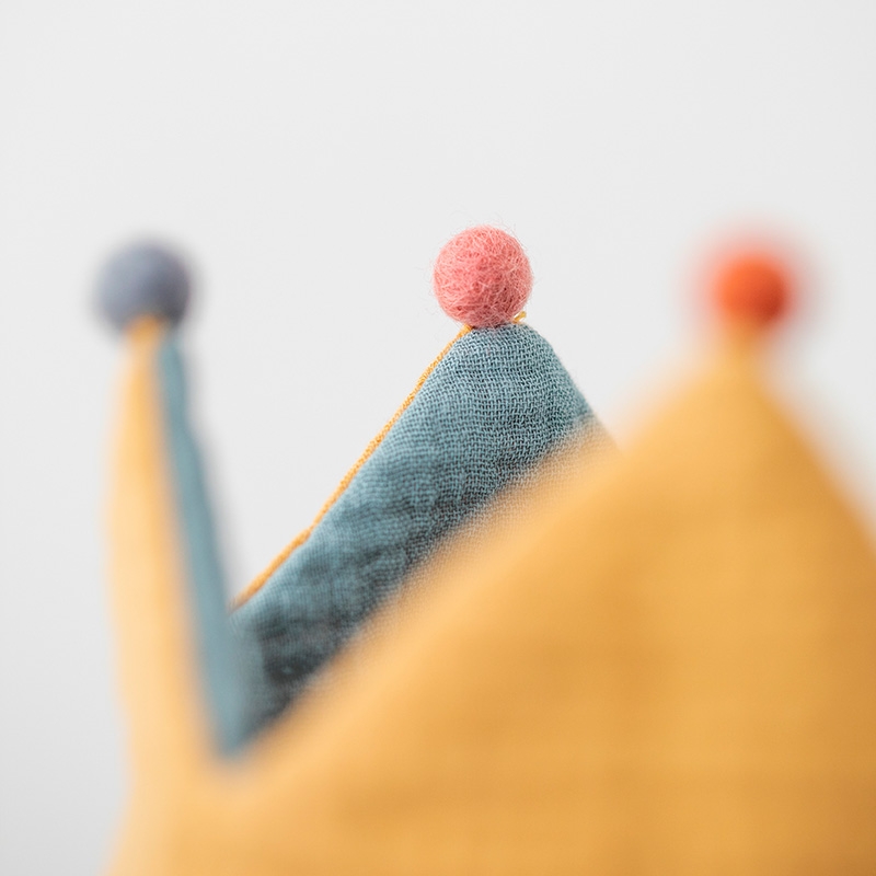 Corona de Cumpleaños de tela Mustard-Mint de Monocrom - Aúpa Organics