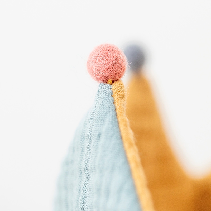 Corona de Cumpleaños de tela Mustard-Mint de Monocrom - Aúpa Organics