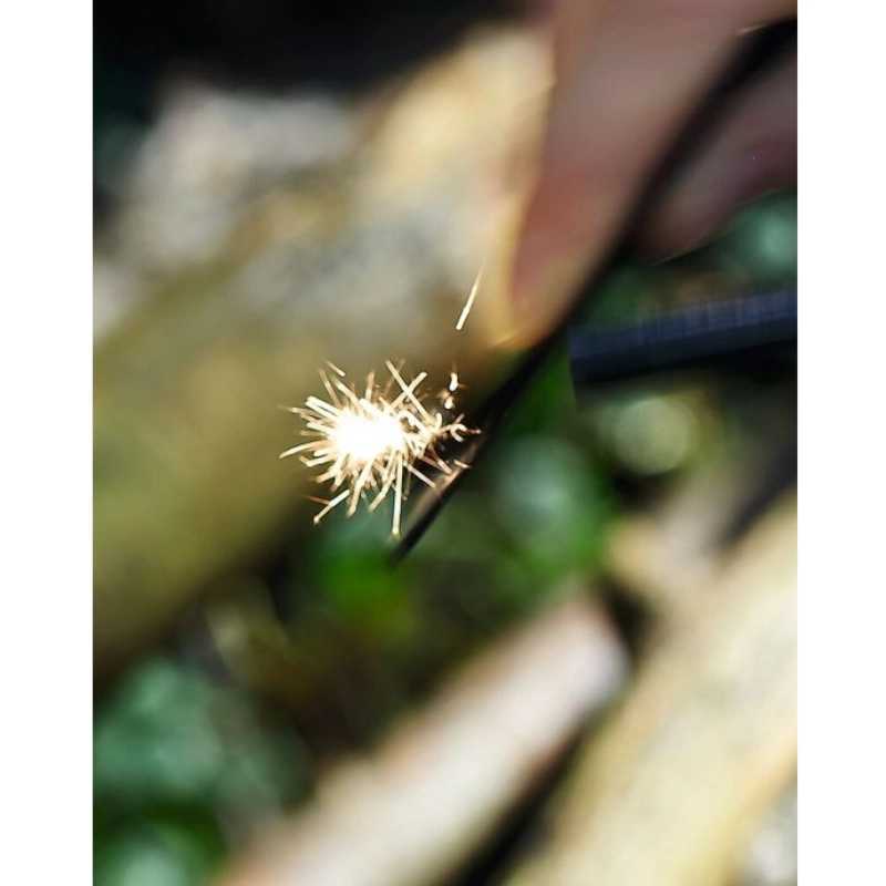 Encendedor de Supervivencia 3 en 1 Kikkerland - Aúpa Organics