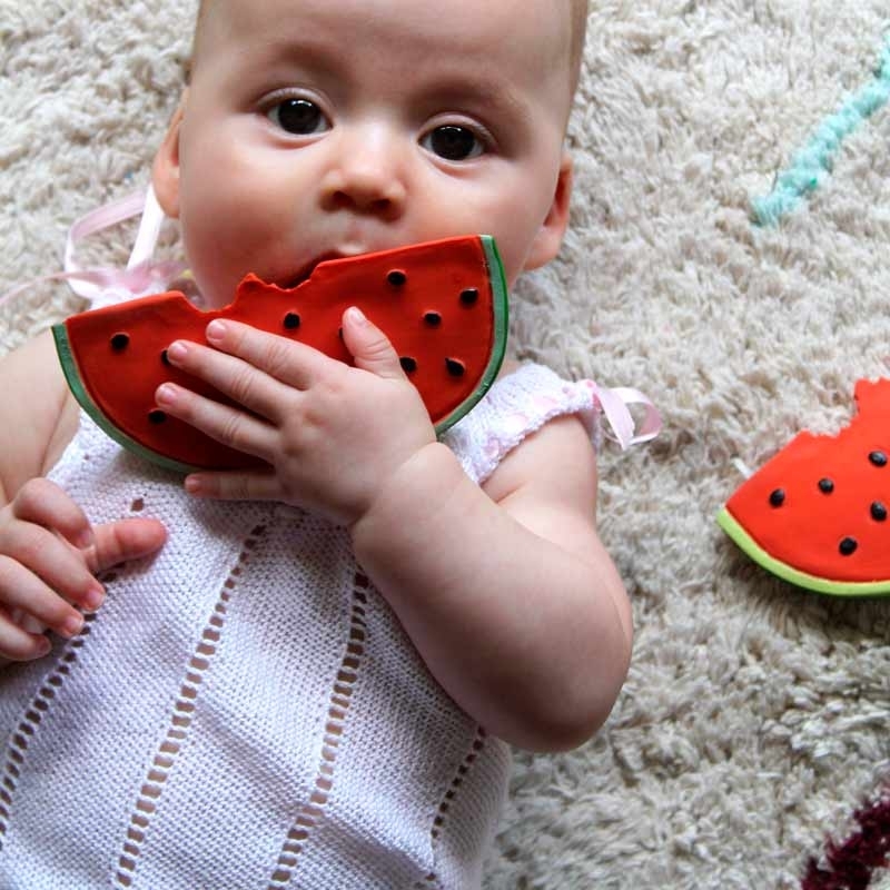 Mordedor de Caucho Natural Wally La Sandía Oli&Carol - Aúpa Organics