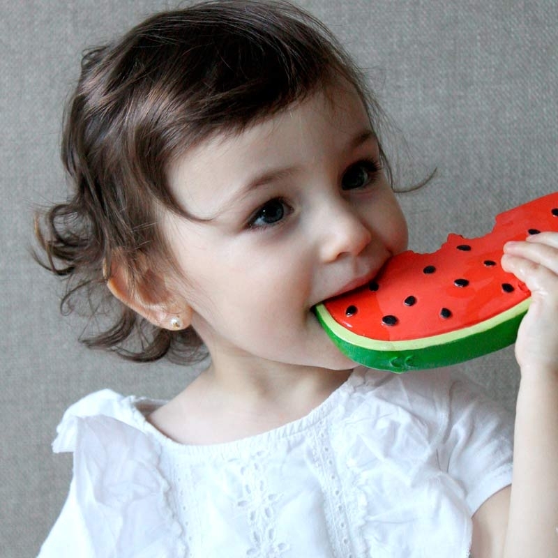 Mordedor de Caucho Natural Wally La Sandía Oli&Carol - Aúpa Organics