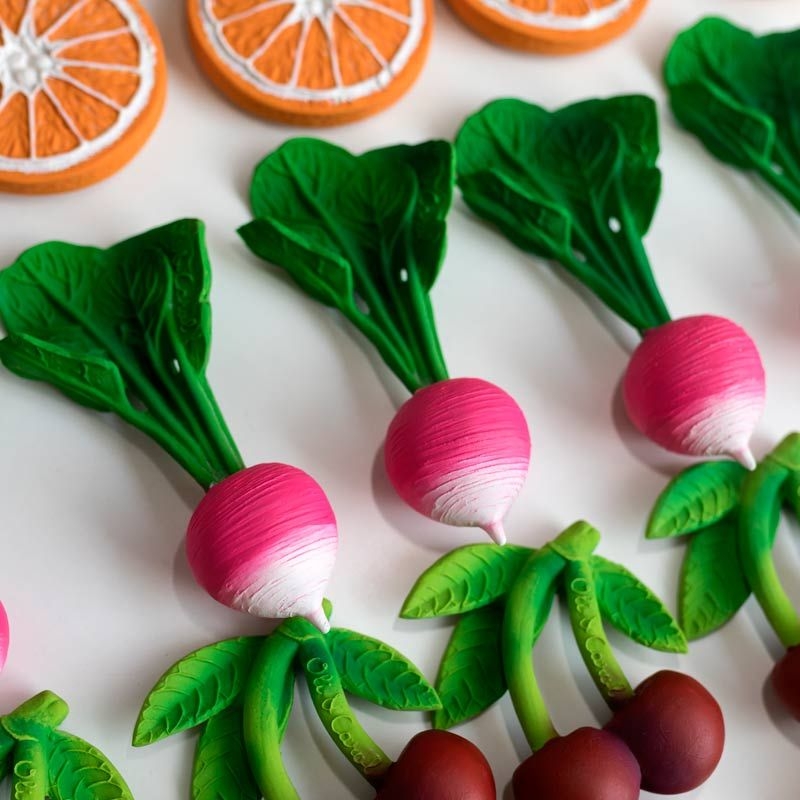 Mordedor de Caucho Natural Ramona El Rabanillo Oli&Carol - Aúpa Organics