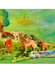 Telas y Animales de Madera Ostheimer - Aúpa Organics